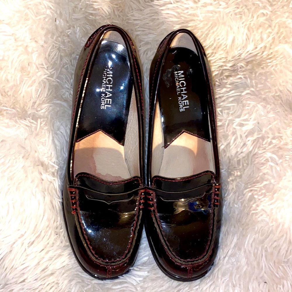 Burgundy Michael Kors Women’s patent leather Block Heel Loafers-Size 6.5